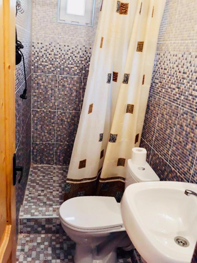 Anna-Saria Guest House 가그라 외부 사진